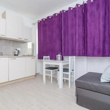 Marijan - Basic One Bedroom *