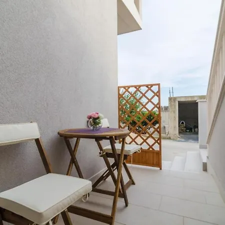 Marijan - Basic One Bedroom Apartamento